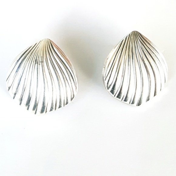 Vintage 1980s Sterling Silver Jewelry - Sea Shell Post Earrings Sterling Vintage 1980s